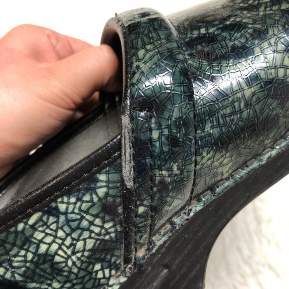 Dansko Green Snake Print Clog Mules Size 37 - Picture 6 of 12